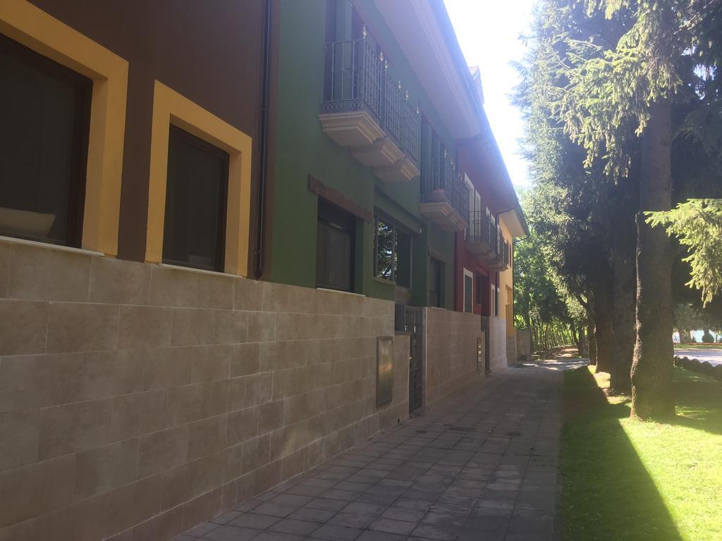 Apartamento Balcon De Jaca I Exterior foto