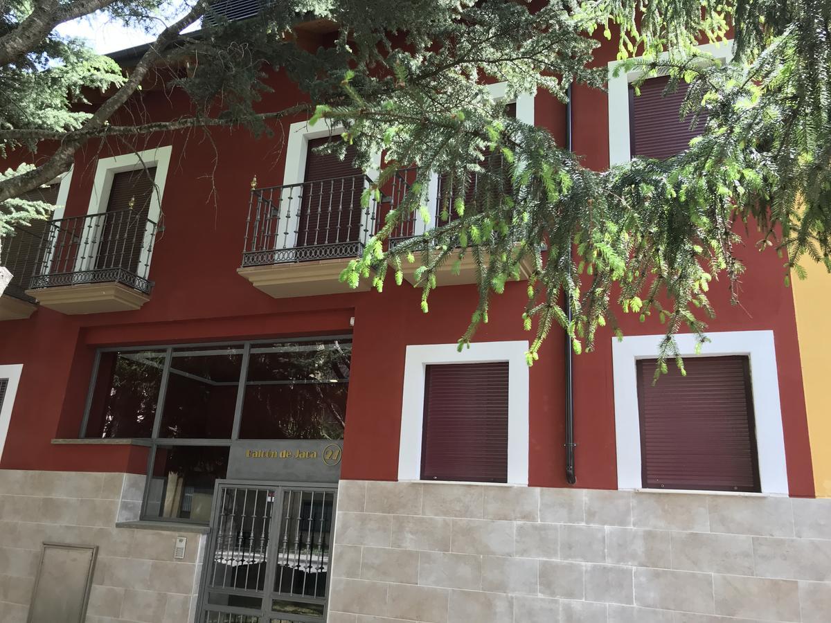 Apartamento Balcon De Jaca I Exterior foto
